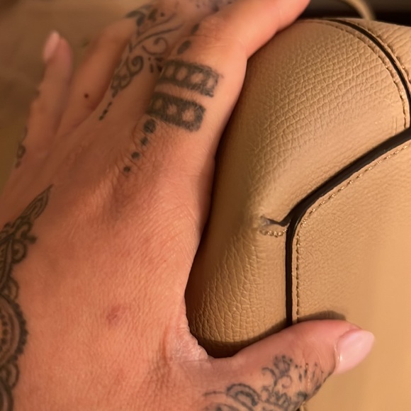 Burberry medium reversible tote - Picture 10 of 16